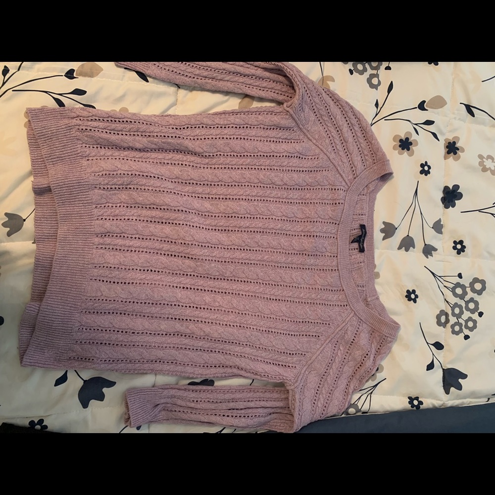American Eagle Sweater